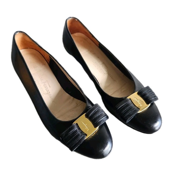 Salvatore Ferragamo Shoes - Salvatore Ferragamo Vara Gold Bow Logo Black Leather Ballerina flat Shoe  Size 7